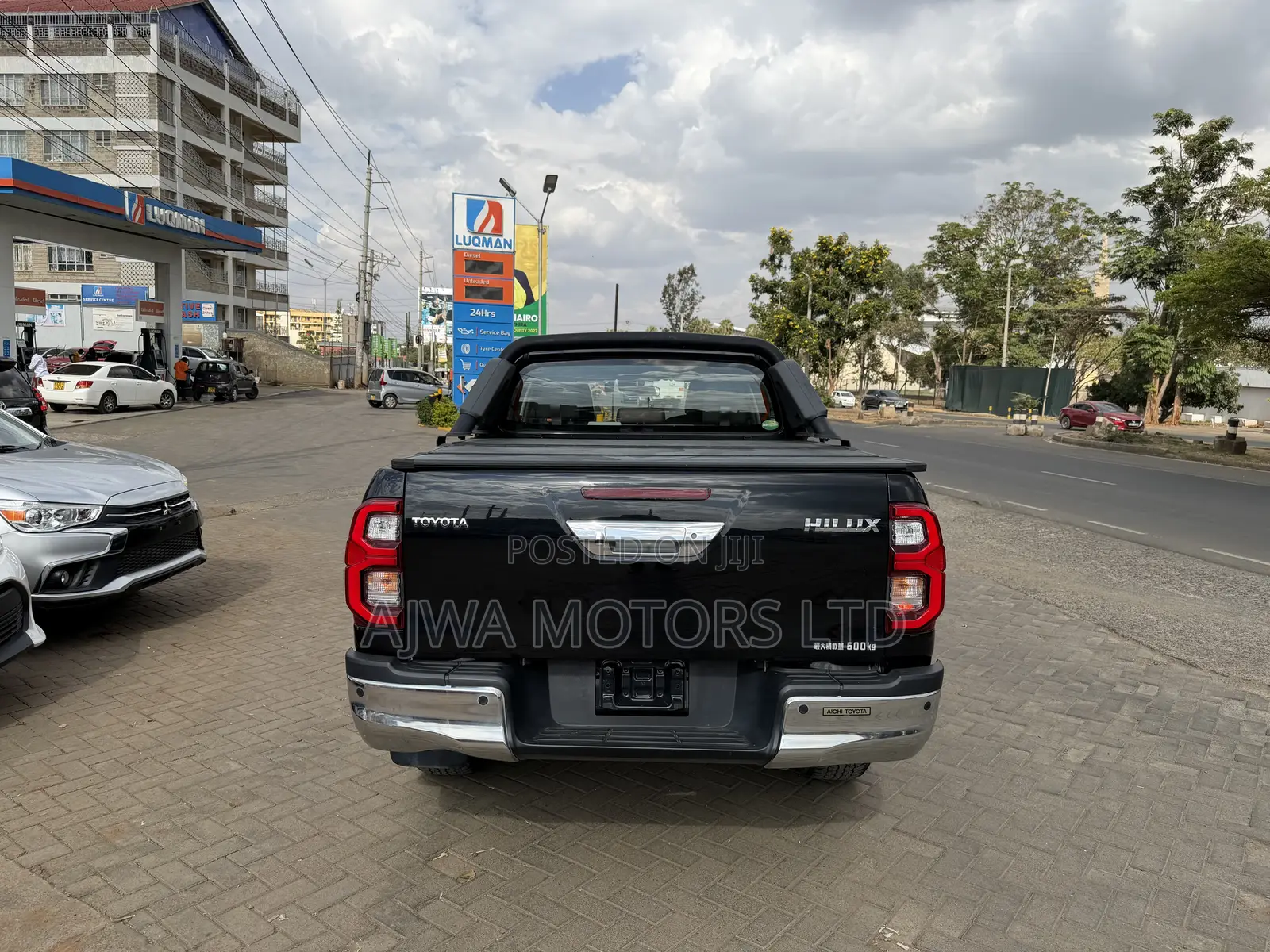 Toyota Hilux Revo Double Cab Deisel 2.4 AWD 2021 Black