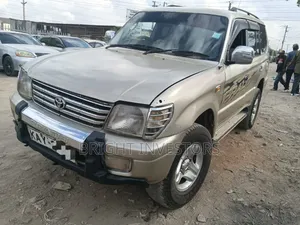 Toyota Land Cruiser Prado 2000
