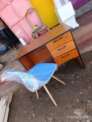 Qulity Office Desk