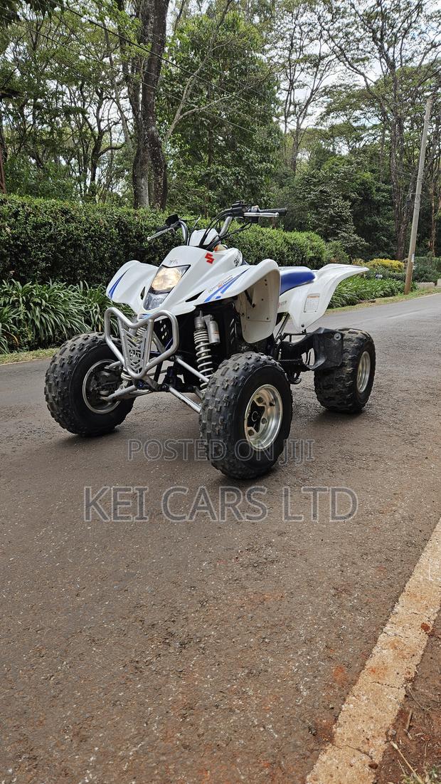 Suzuki 2007 White - thumbnail 3