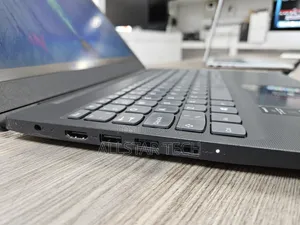 Laptop Lenovo Ideapad 3 4GB Intel Celeron SSD 256GB