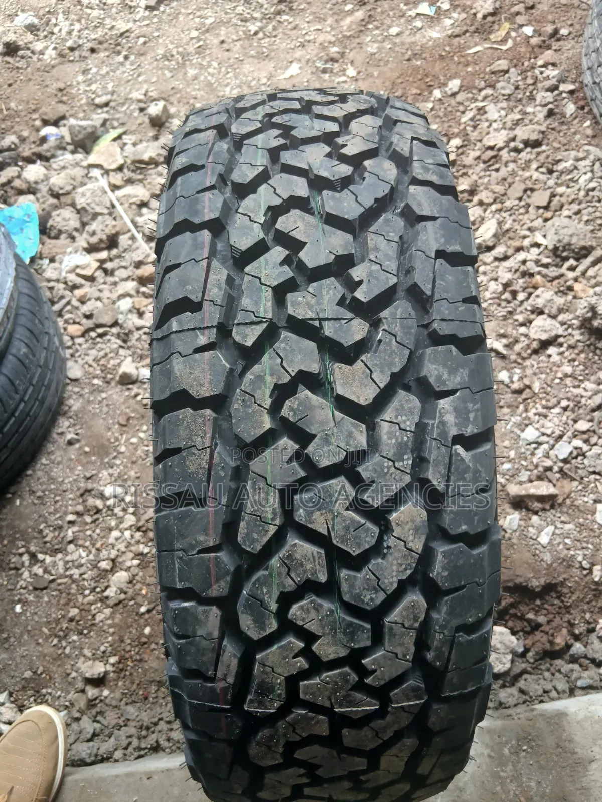 205/70 R 15 Comforsor CF1100 Allterrain Tyres