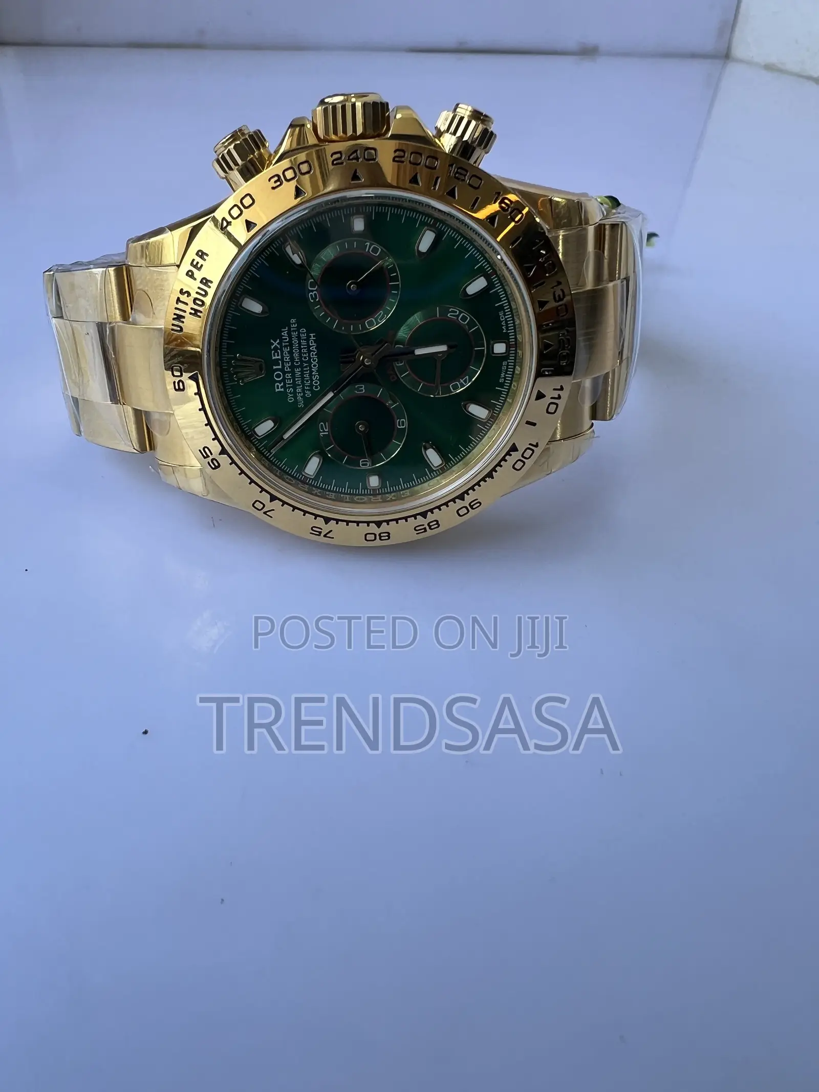 Rolex Daytona Yellow Gold Swiss Grade Rolex Watch