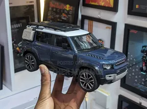 Land Rover Defender 110 SUV Diecast Toy in Kenya