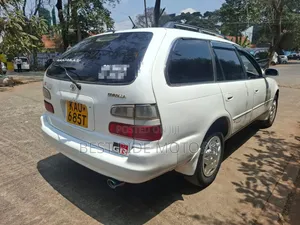 Toyota Corolla G-Touring 1998 White