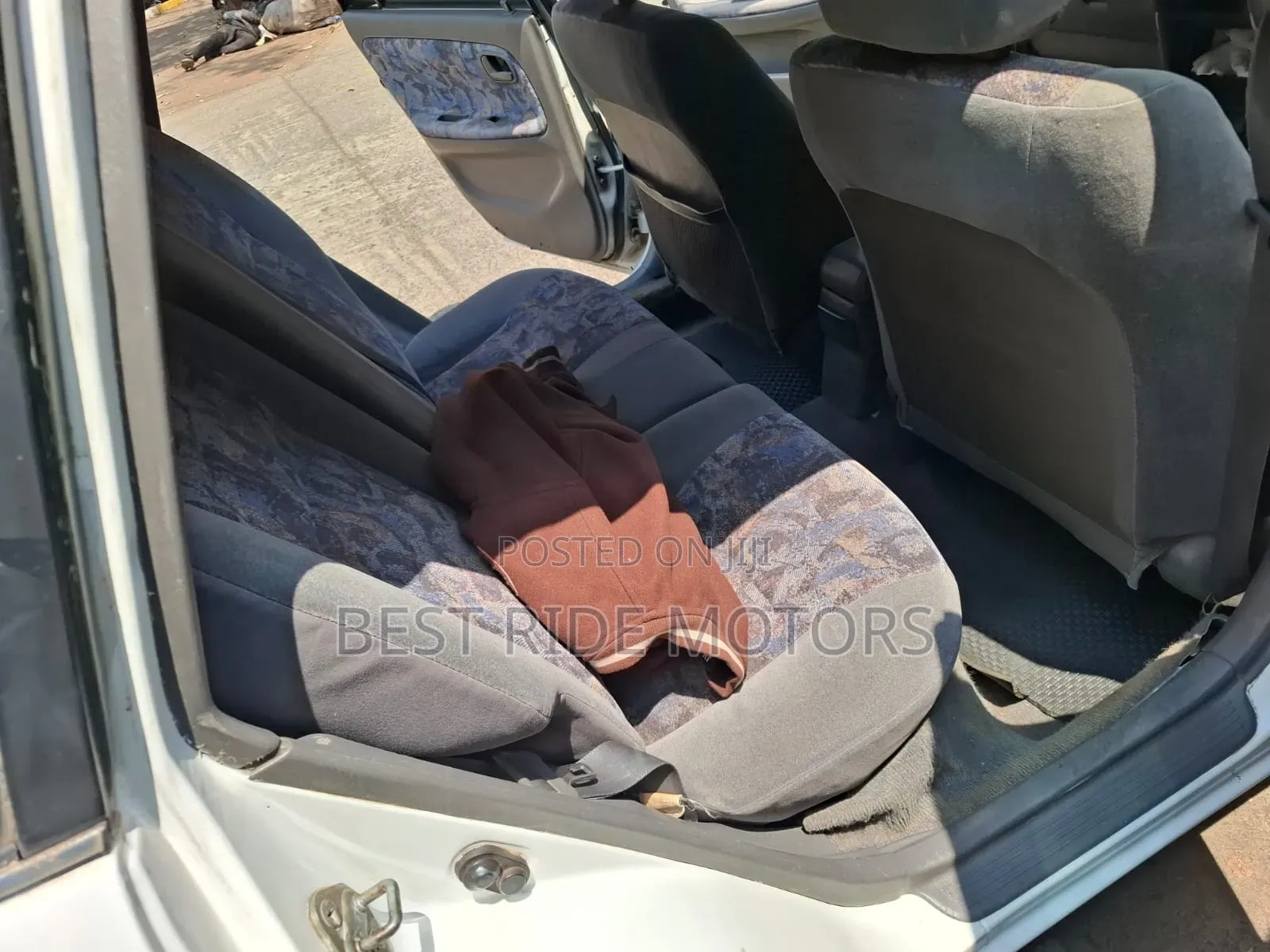 Toyota Corolla G-Touring 1998 White