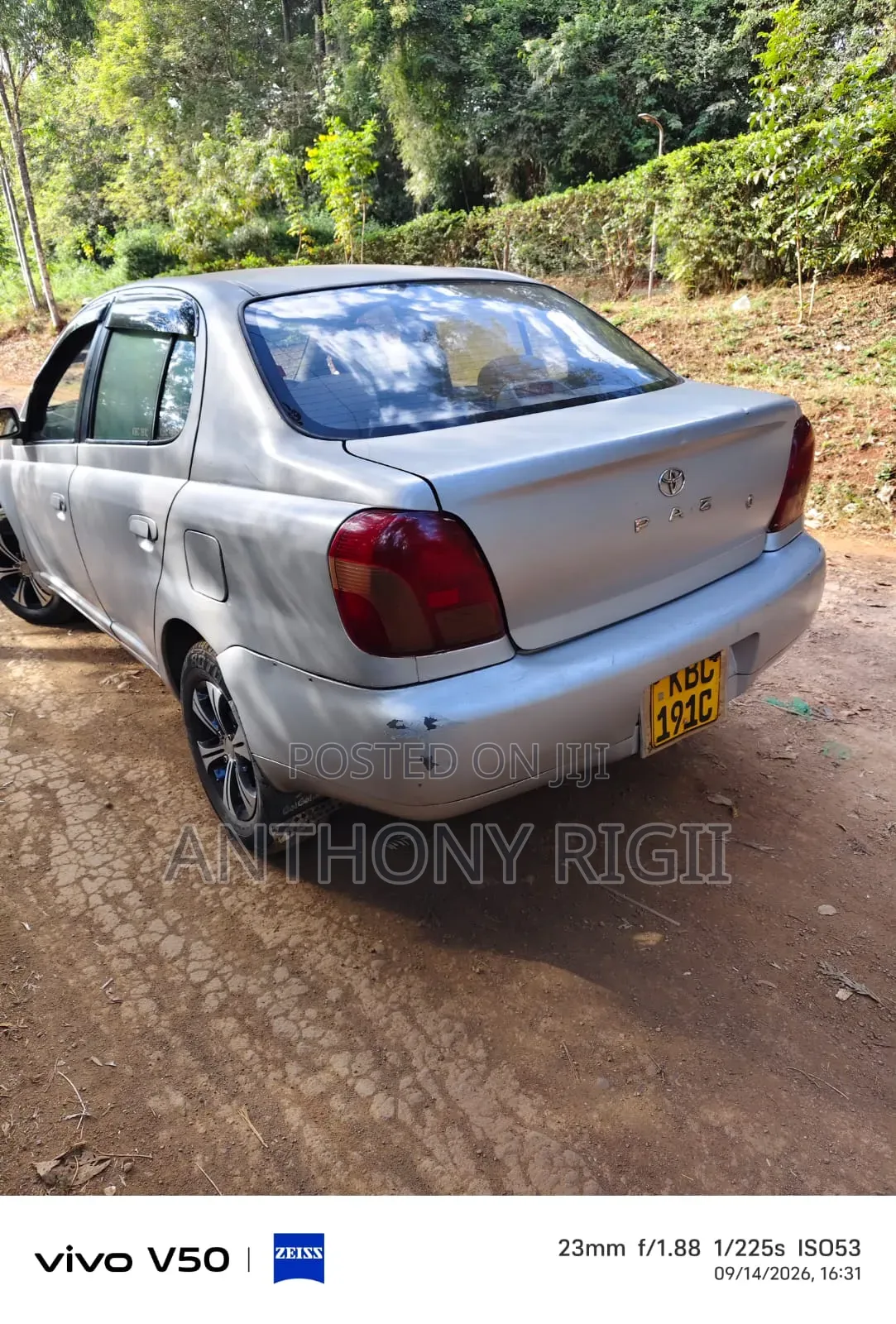 Toyota Platz 1.5 FWD 2003 Silver