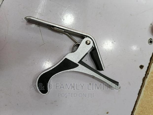 Guitar Capo - main view
