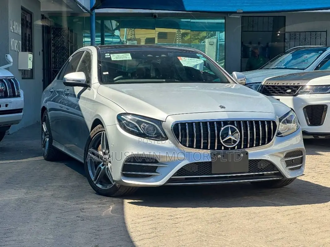 Mercedes-Benz E300 2019 Silver