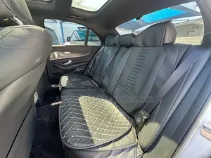Mercedes-Benz E300 2019 Silver