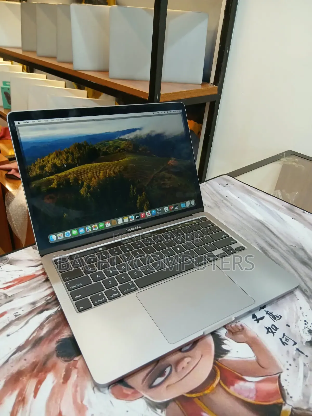 Laptop Apple MacBook Pro 2020 32GB Intel Core i7 SSD 512GB