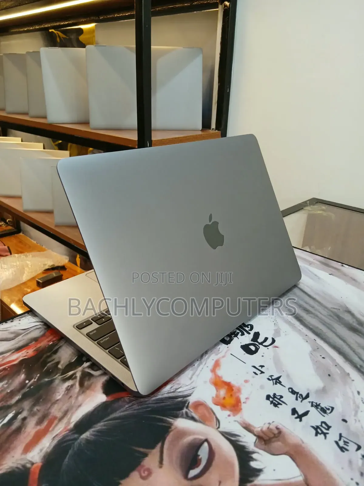 Laptop Apple MacBook Pro 2020 32GB Intel Core i7 SSD 512GB
