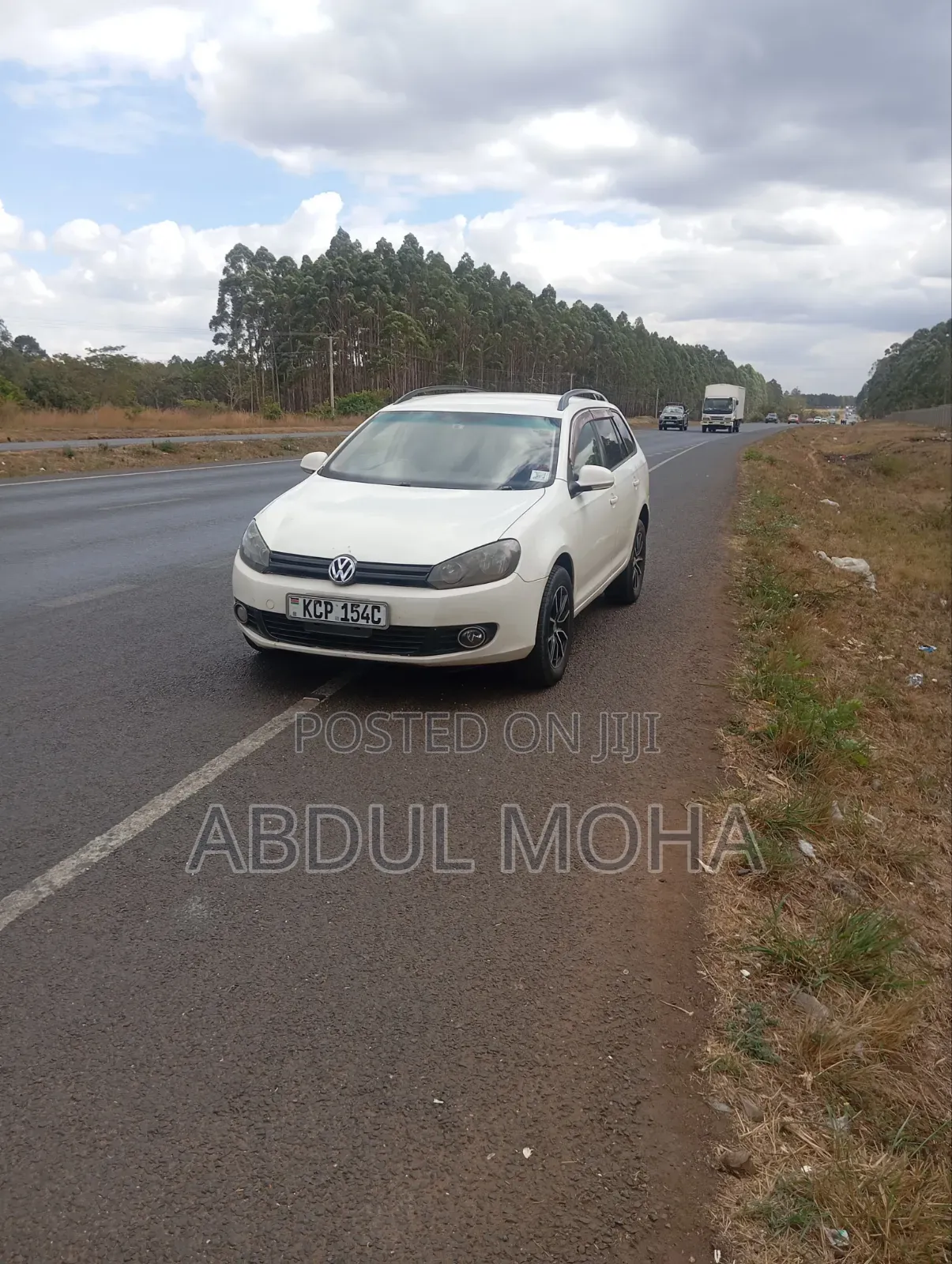 Volkswagen Golf 2010 White