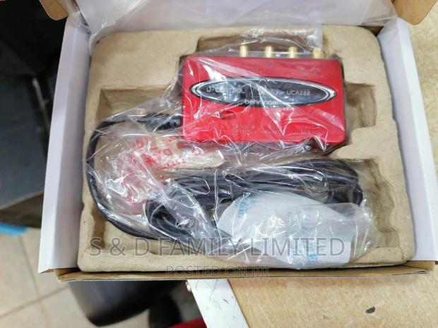 Behringer U-Control UCA222 - thumbnail 2