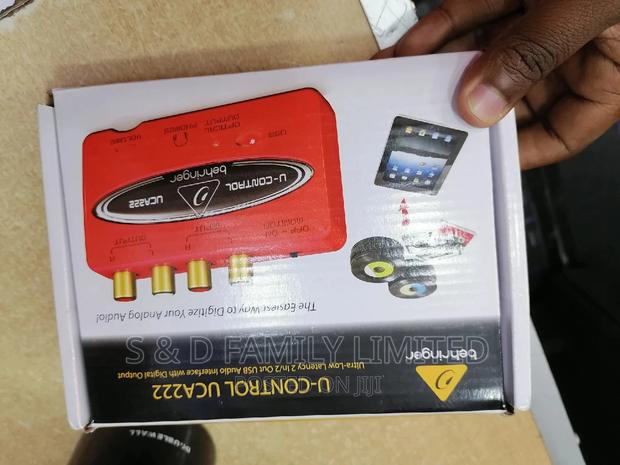 Behringer U-Control UCA222 - thumbnail 3