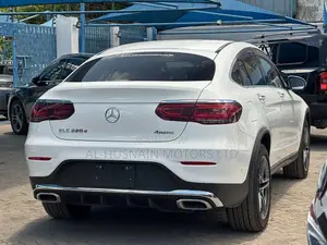 Mercedes-Benz 220 2019 Pearl