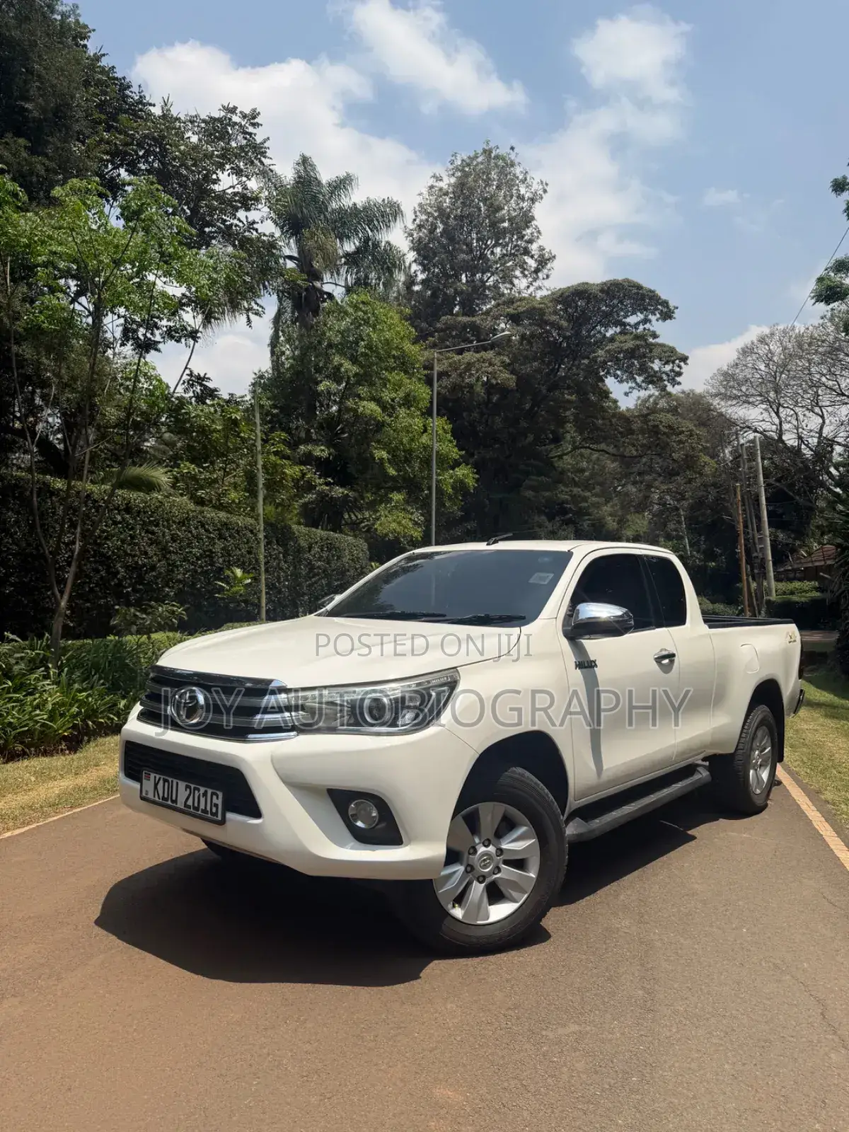 Toyota Hilux 2017 White