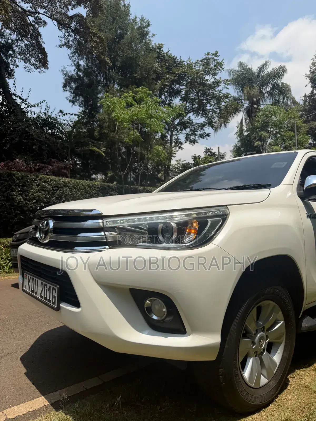 Toyota Hilux 2017 White