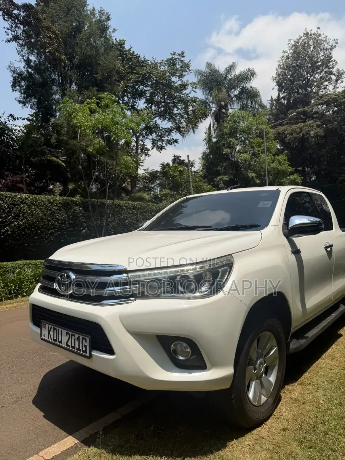 Toyota Hilux 2017 White