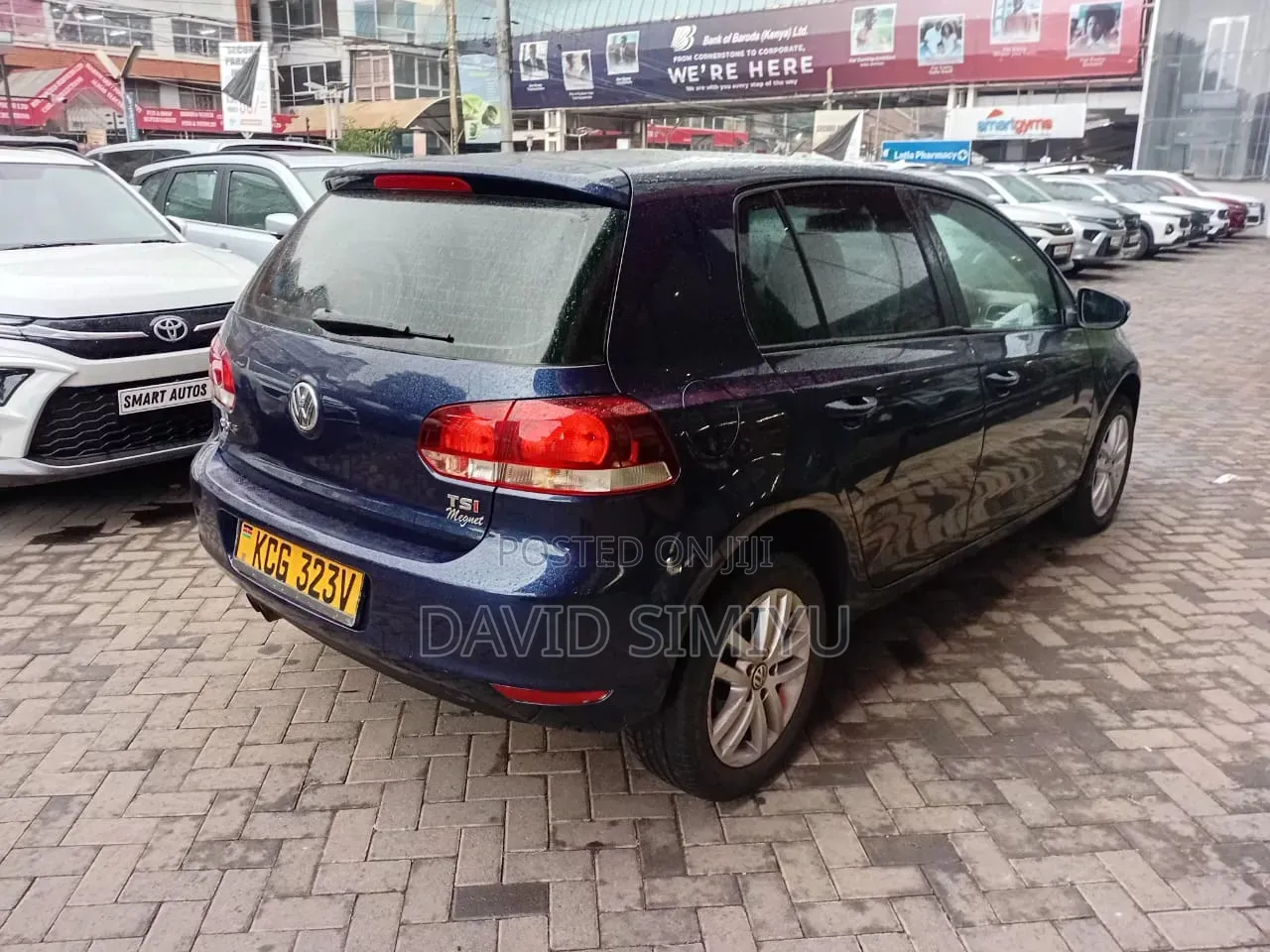 Volkswagen Golf 2011 Blue