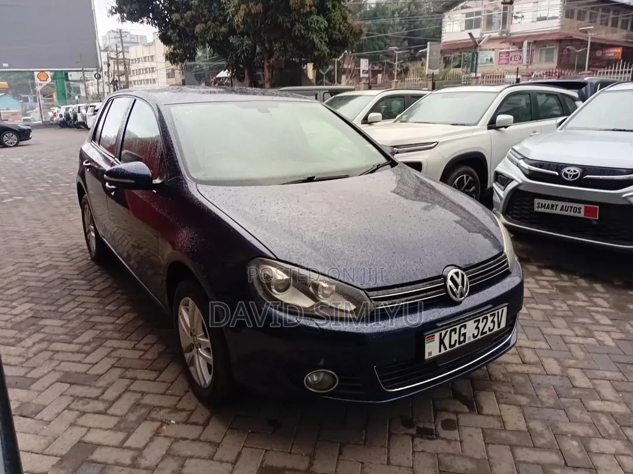 Volkswagen Golf 2011 Blue