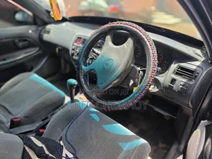 Toyota Corolla 1997 Blue