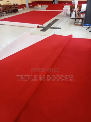 Anti-Slip 4mm Delta Red Carpet for Church Sanctuary