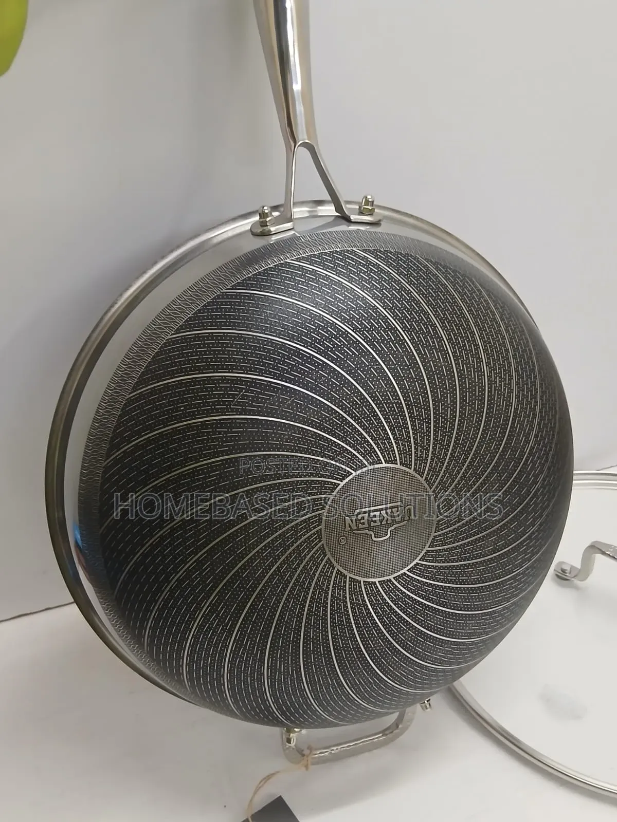 26cm Honey Comb Wok Deep Frying Pan With Glass Lid
