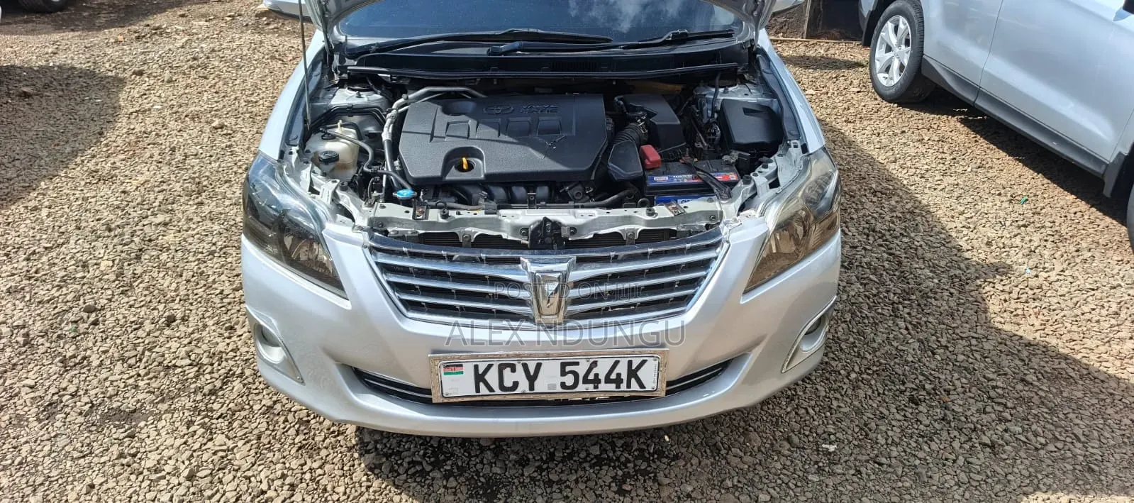 Toyota Premio 2014 Silver