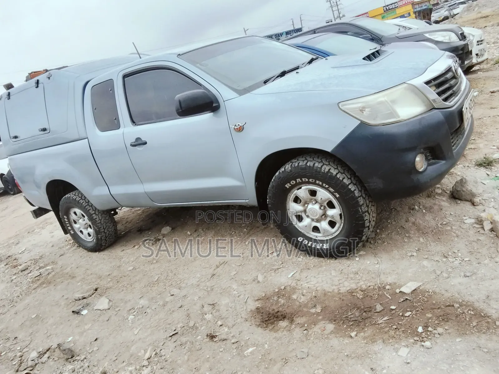 Toyota Hilux 2014 Blue