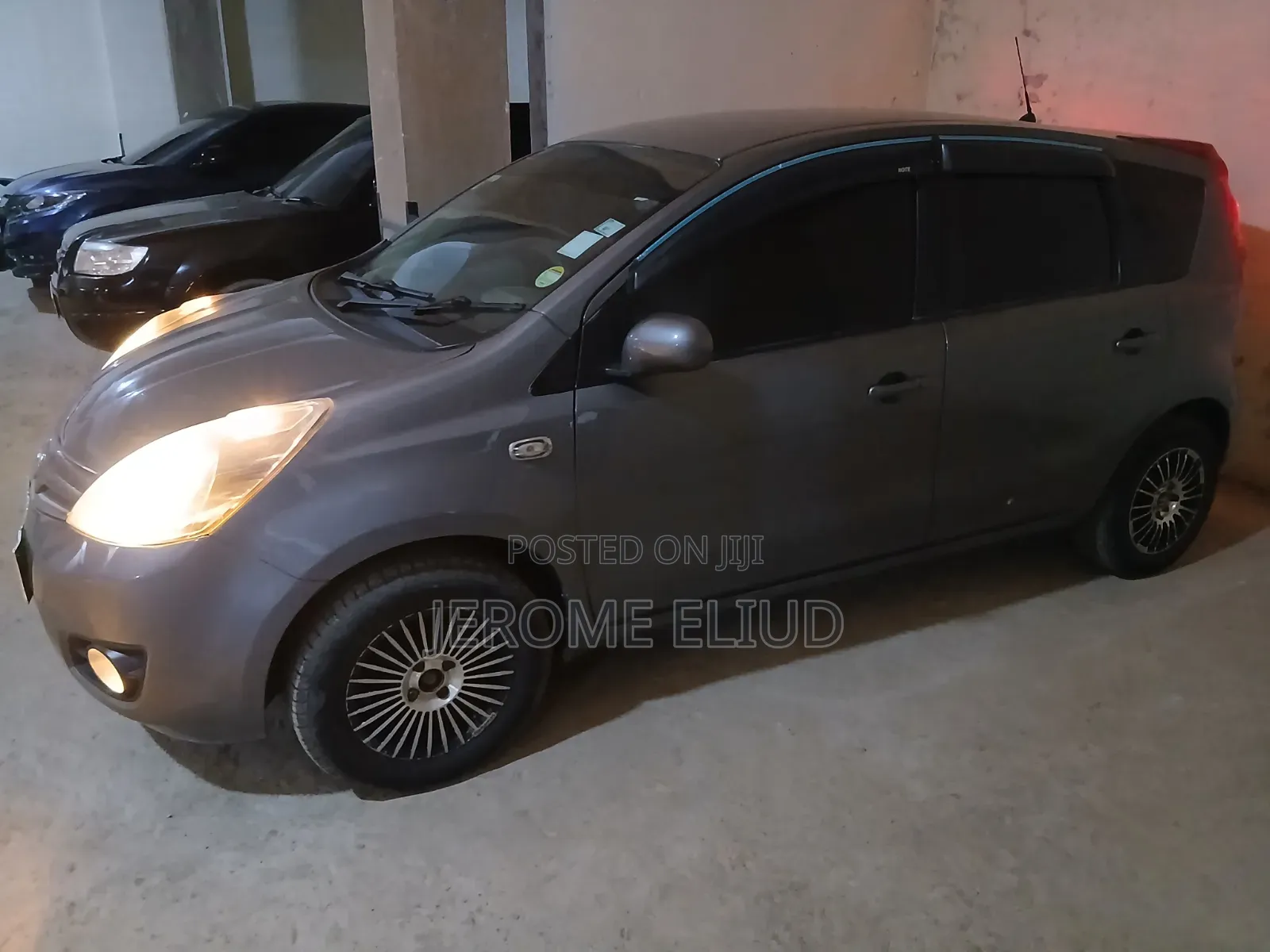Nissan Note 2012 Gray