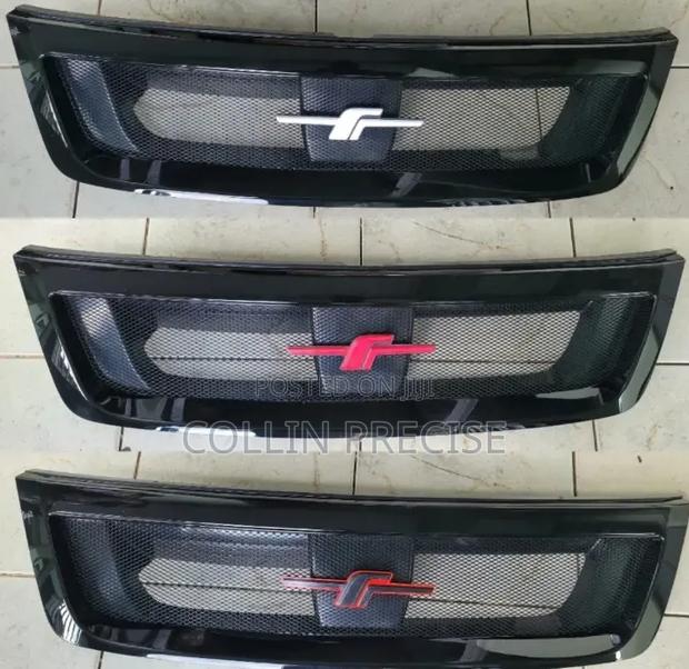 Subaru Forester SH5 Aftermarket Grill