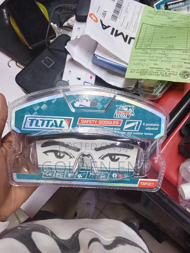 Total Safety Goggles/ Total Safety Goggles