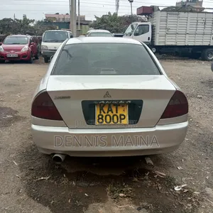 Mitsubishi Lancer 2000 Silver