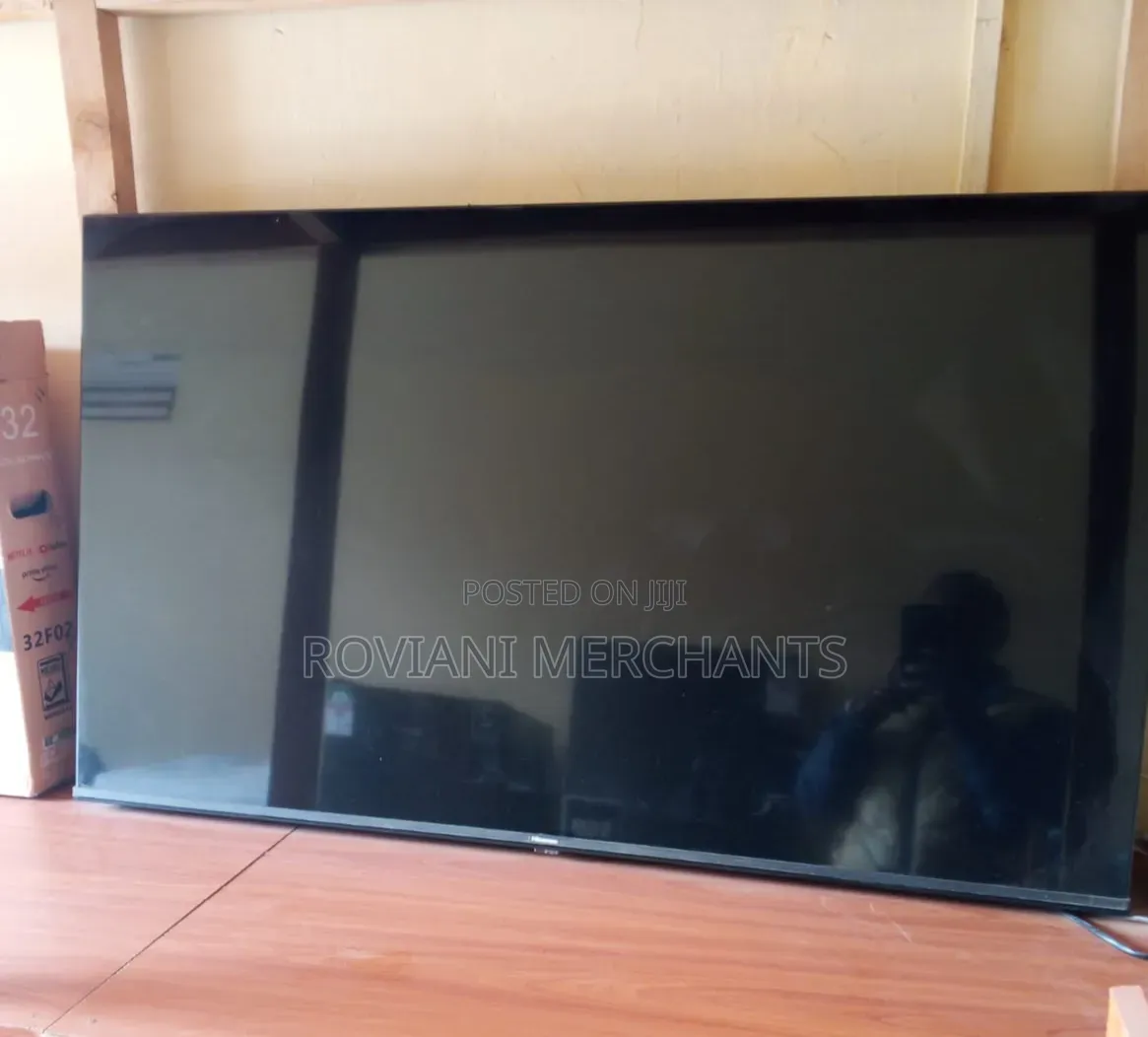 55 Inch Hisense Smart TV