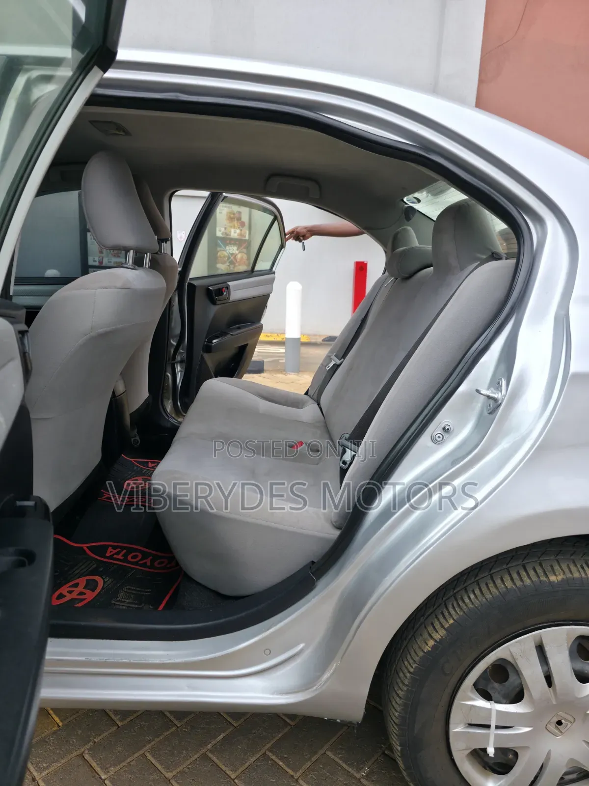 Toyota Axio 2015 Silver