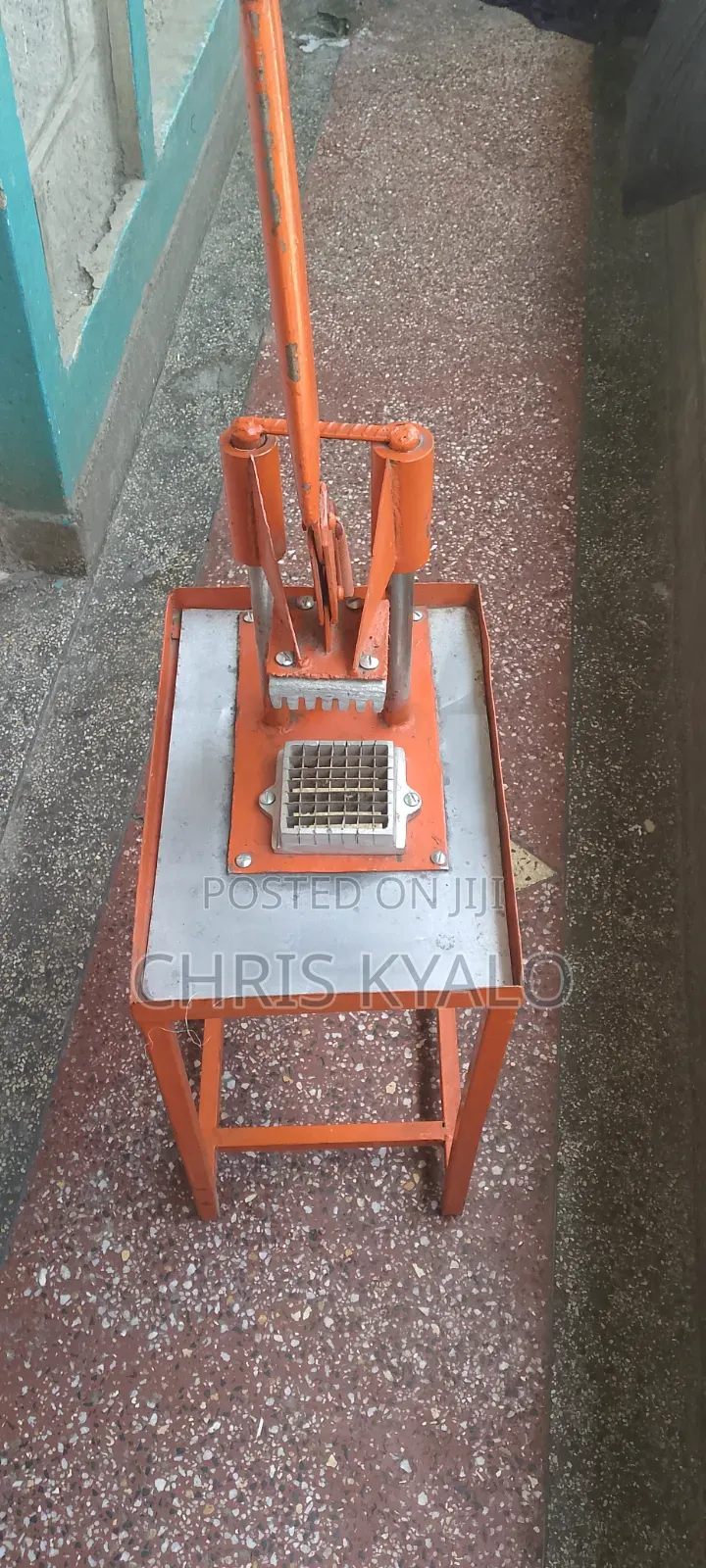 Chips Cutter
