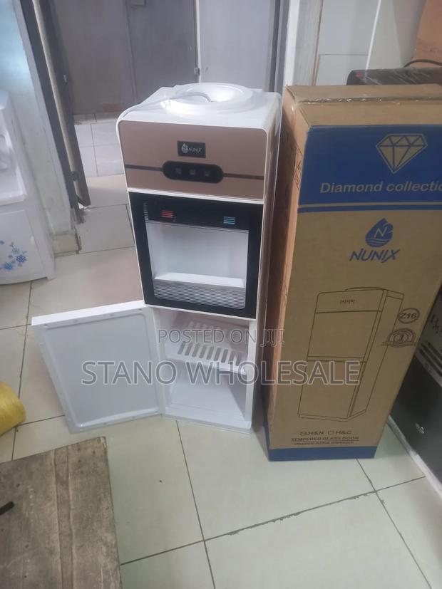 Z16 Hot and Normal Dispenser