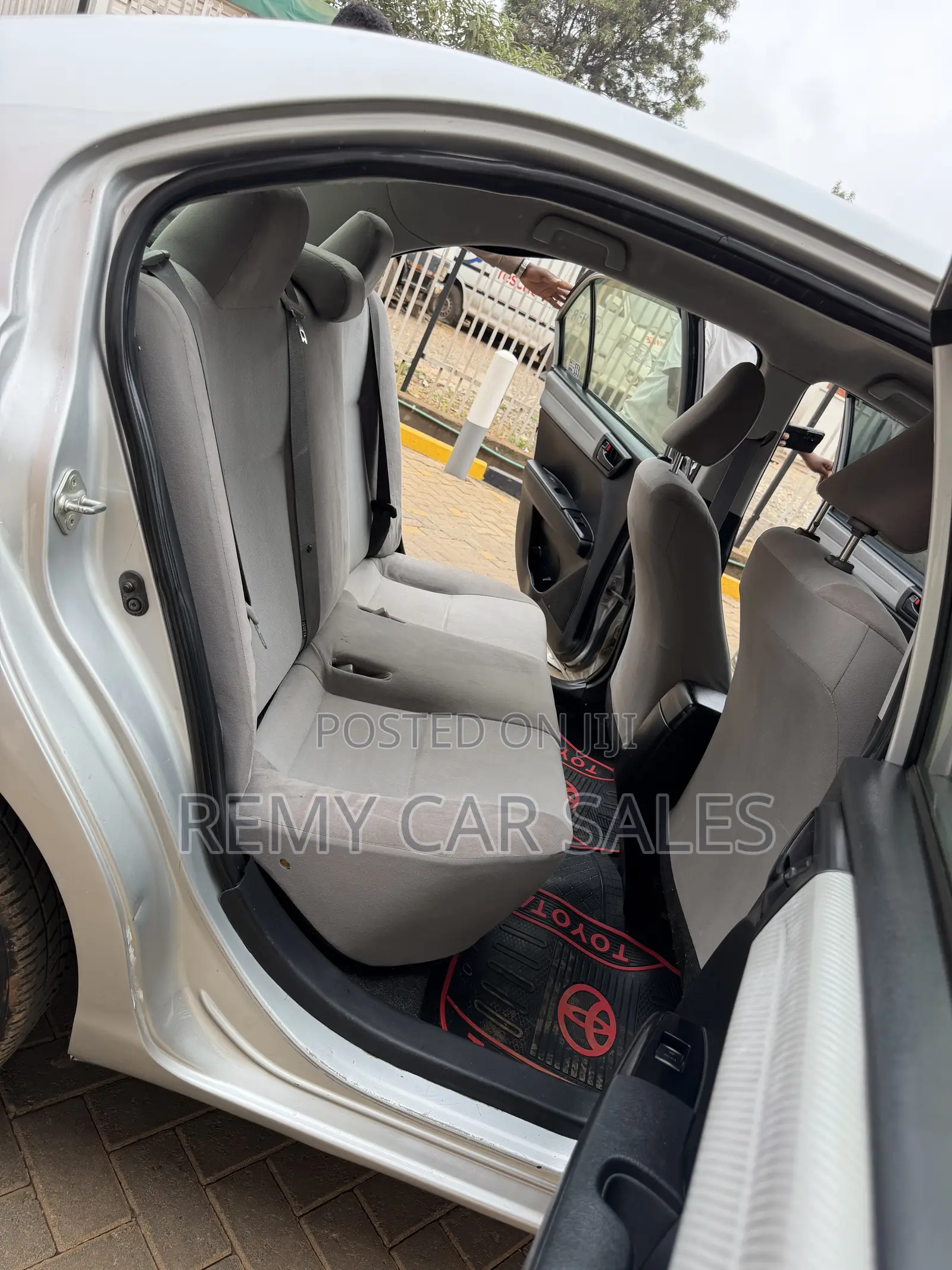 Toyota Axio 2015 Burgundy