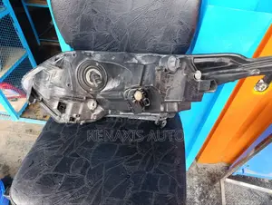 Vezel 2015 Xenon Headlight