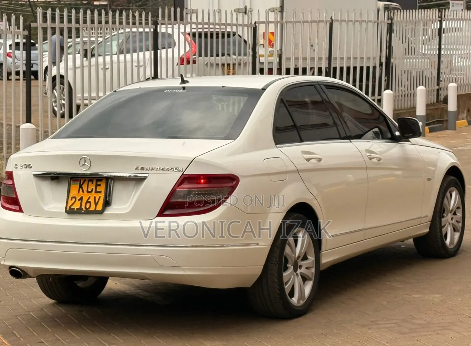 Mercedes-Benz C200 2008 White
