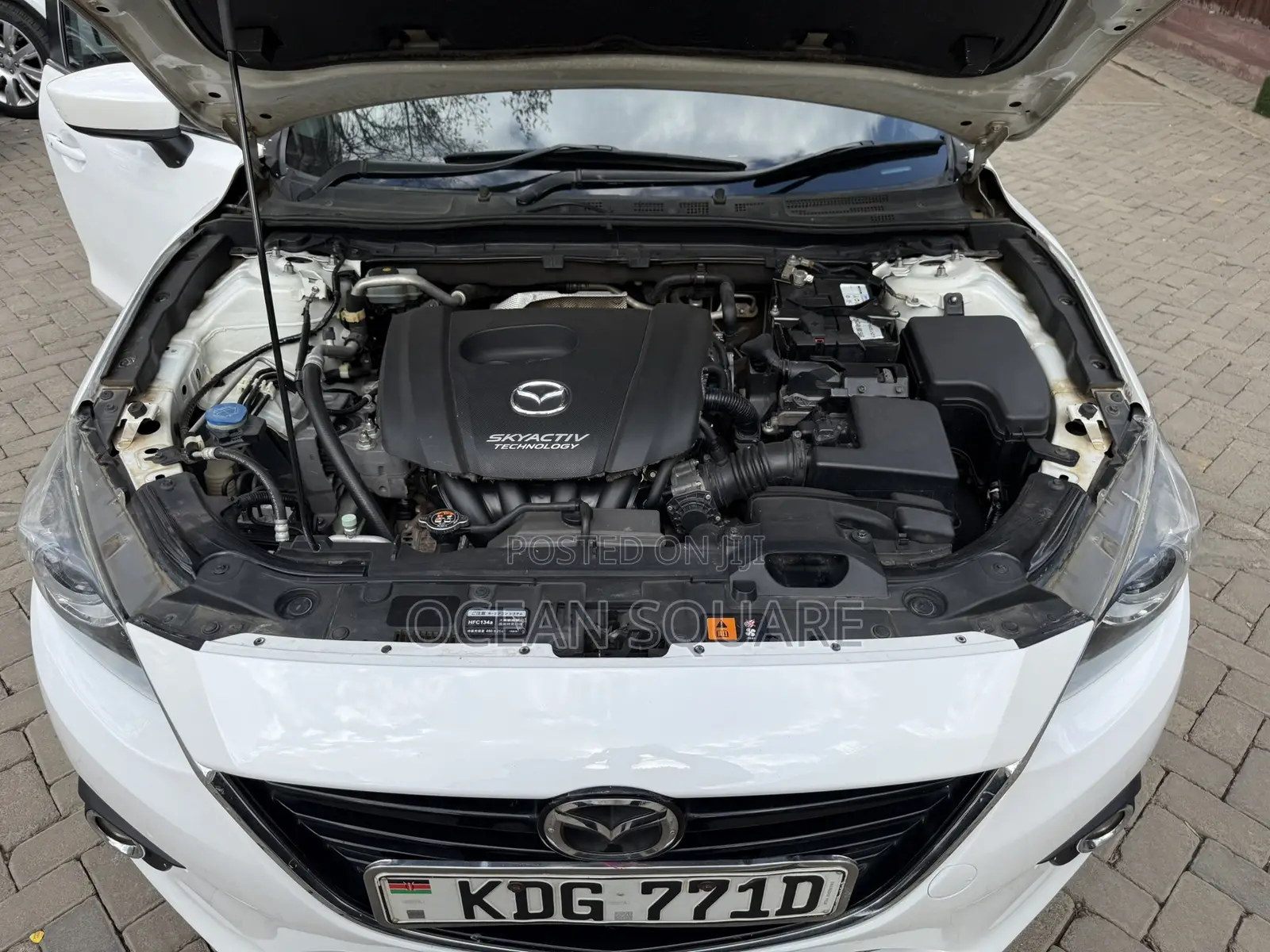 Mazda Axela 2014 White