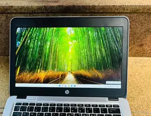 Laptop HP EliteBook 820 G3 8GB Intel Core i7 SSD 256GB