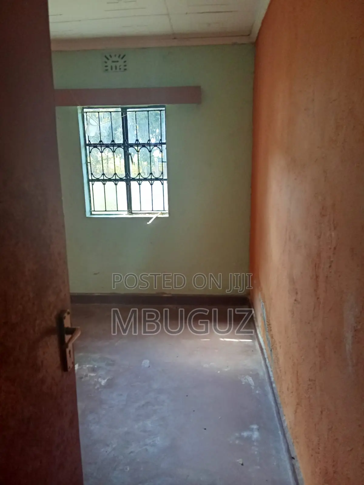 5bdrm House in Giachonge, Tabuga for sale