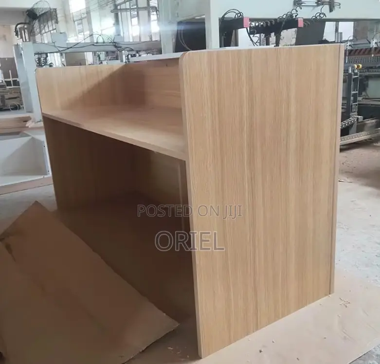 1.6M Office Reception Desk : Front Reception Counter Table