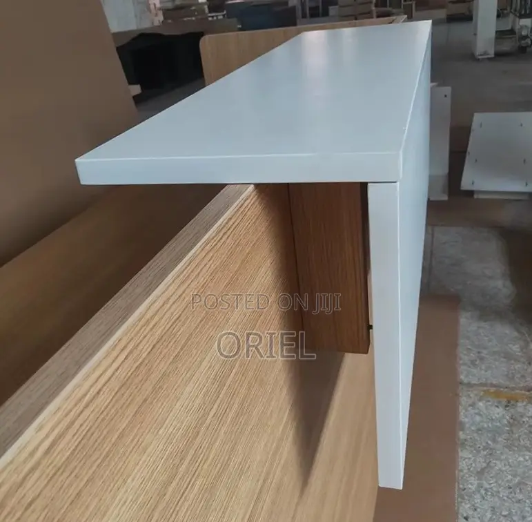 1.6M Office Reception Desk : Front Reception Counter Table