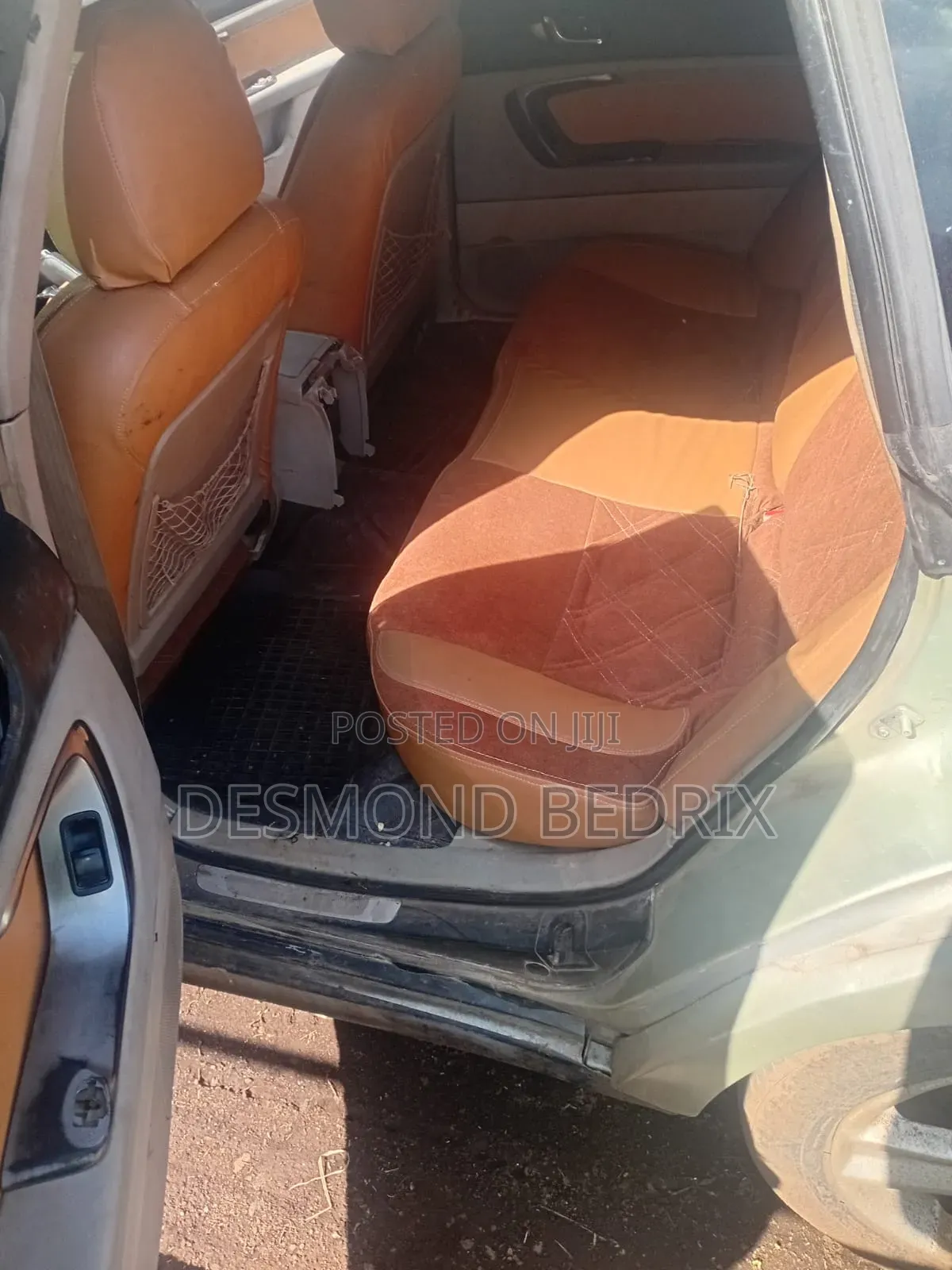 Subaru Outback 2006 Beige