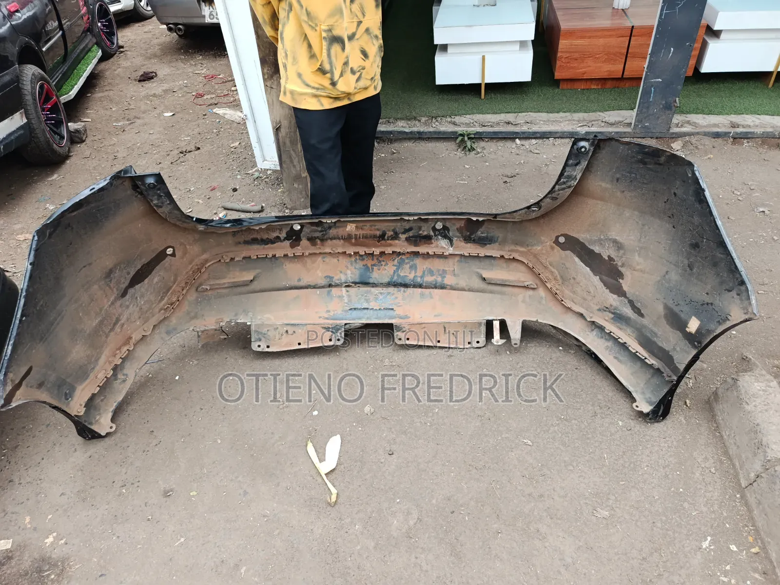 Toyota Harrier 2015 Rear Bumper With Kit. Used