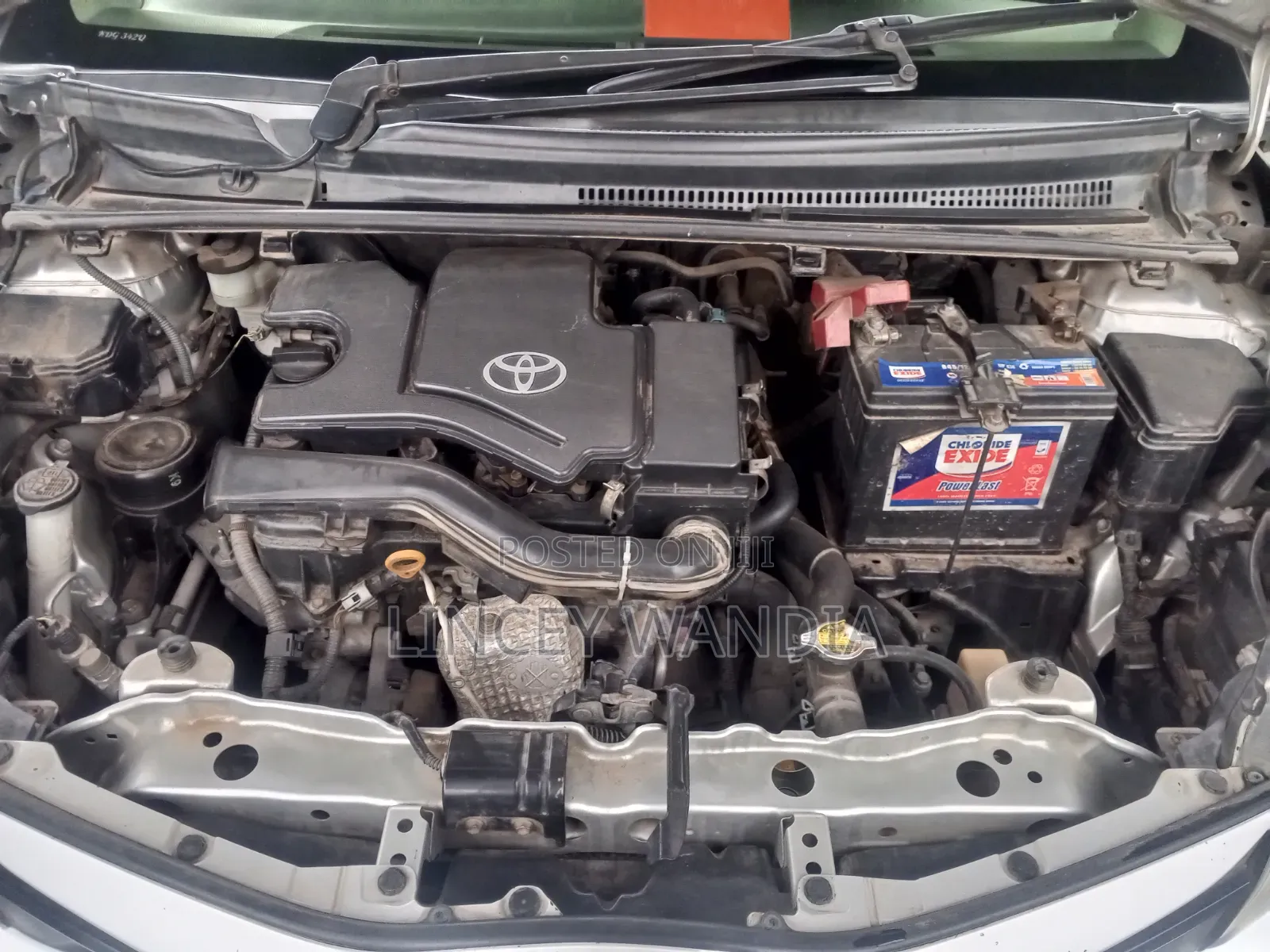 Toyota Vitz 2014 Gray