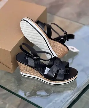Height With Comfort ;Dune Platform Wedges Size 37-42